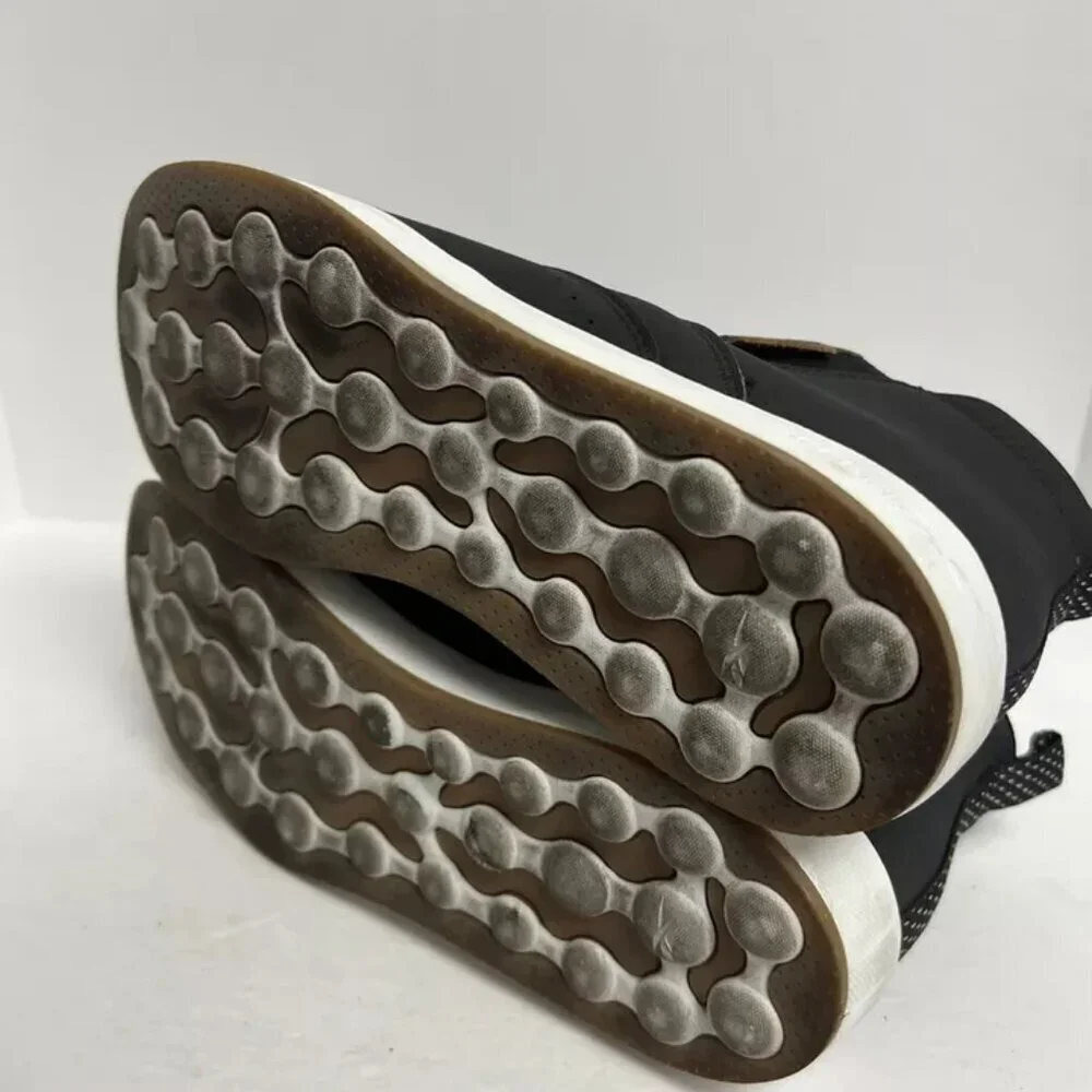 Reebok very good